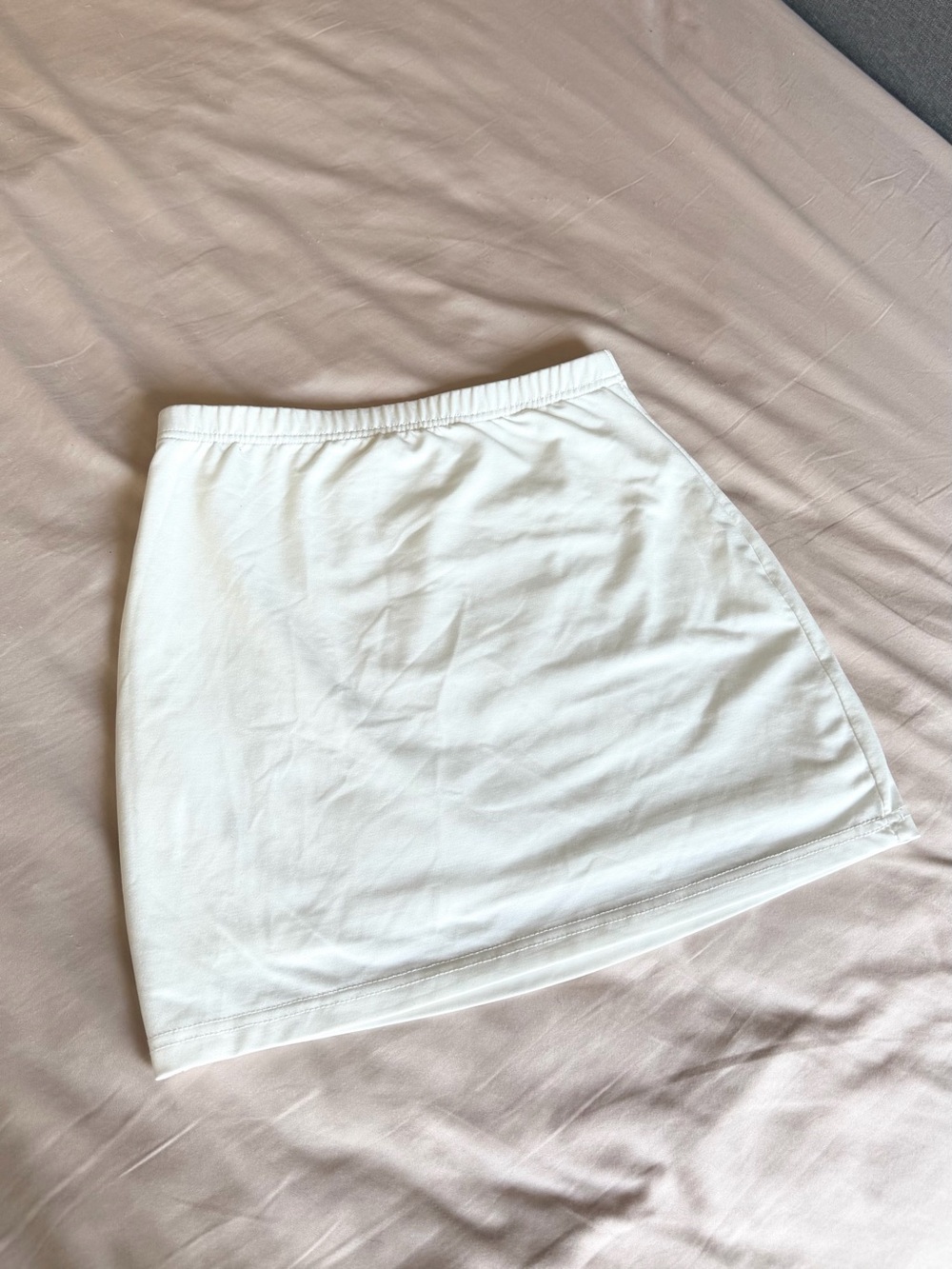 SHEIN BAE White Double Lined Mini Skirt Size Small